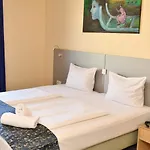Muenchner Hof - Frankfurt 3* Frankfurt am Main