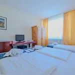 Muenchner Hof - Frankfurt Hotel 3*