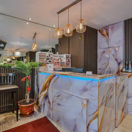 ミュンヘナー ホフ 3*