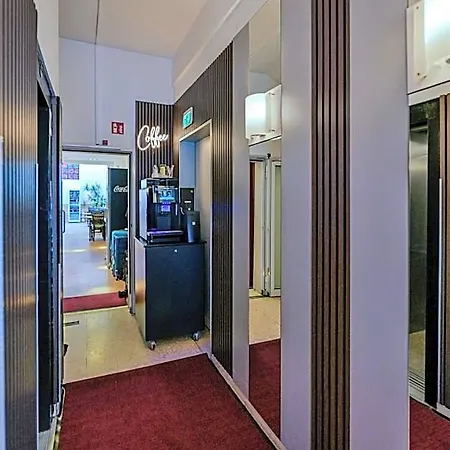 Hotel Muenchner Hof - Frankfurt 3*