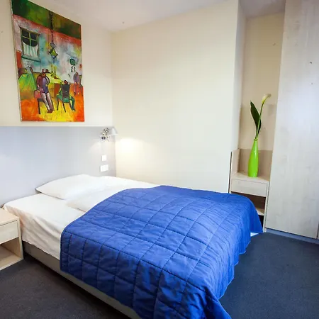 Hotel Muenchner Hof - Frankfurt 3*