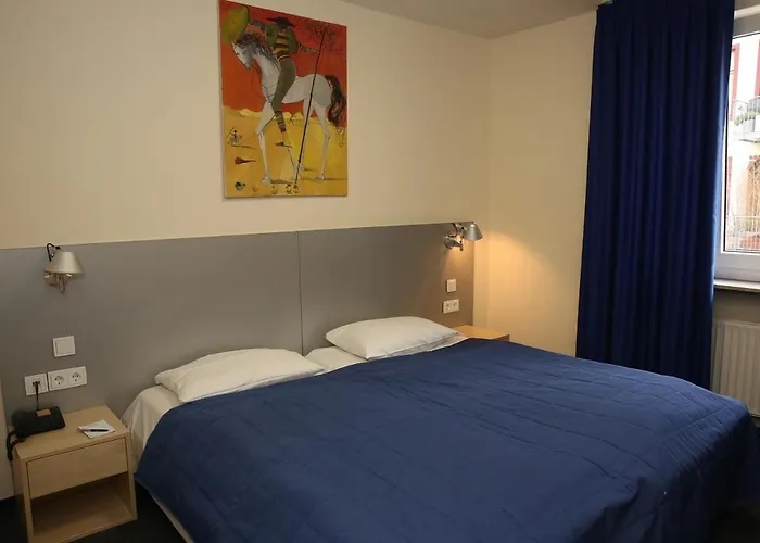 Muenchner Hof Otel Frankfurt am Main