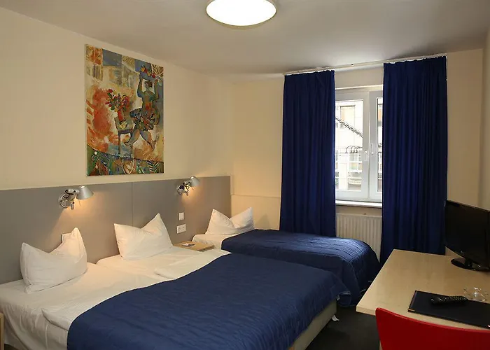 Muenchner Hof 3* Франкфурт-на-Майне